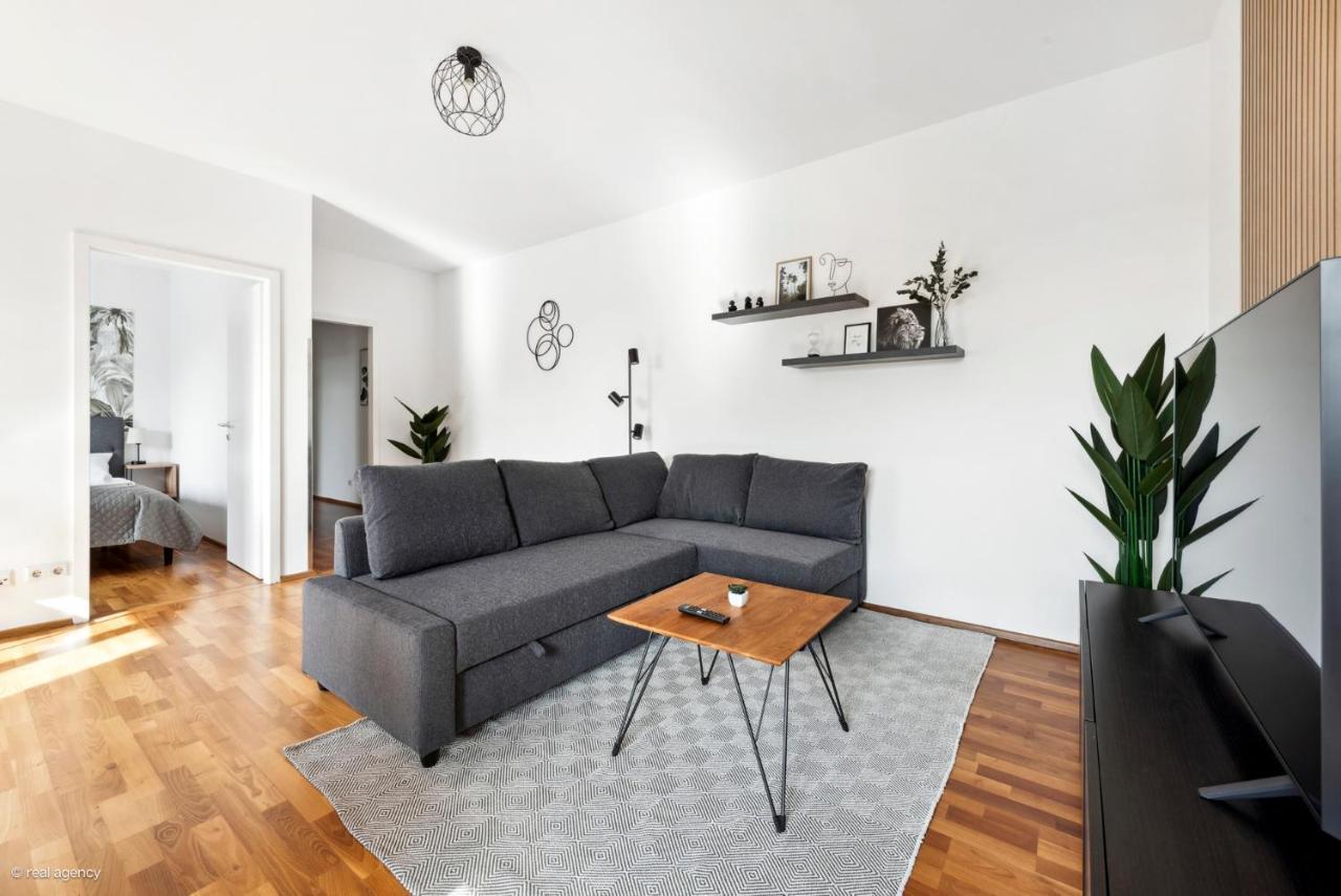 Bernhards Apartment Stadthalle - Klima & Terrasse Вена Экстерьер фото